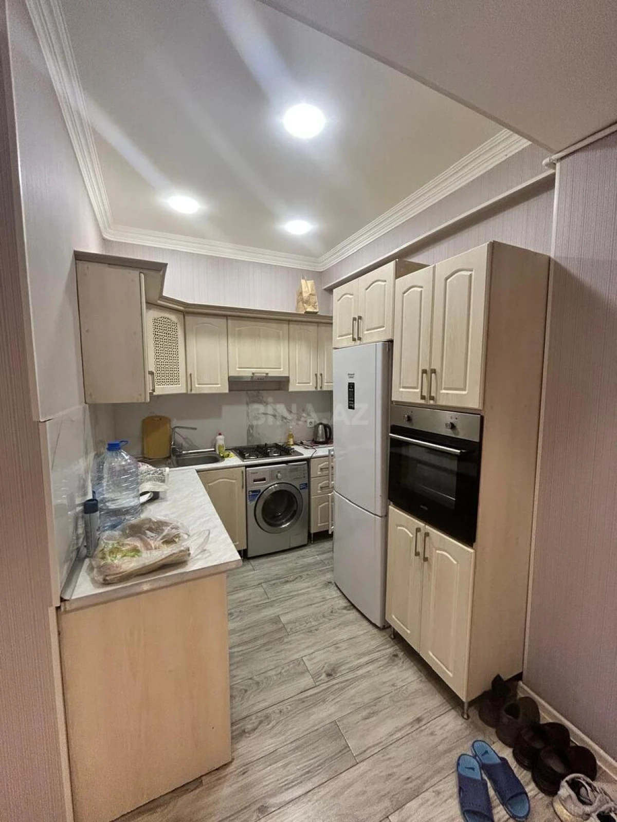 Satılır 3 otaqlı mənzil 102 m²