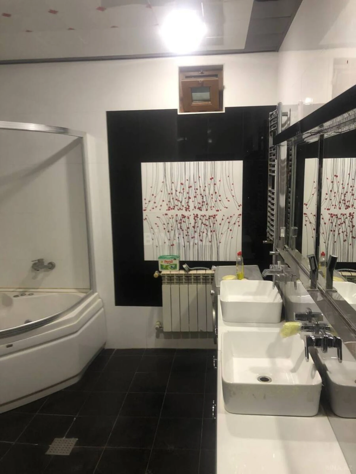 Kirayə verilir 7 otaqlı ofis 300 m²