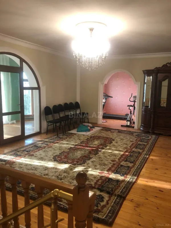 Kirayə verilir 7 otaqlı ofis 300 m²