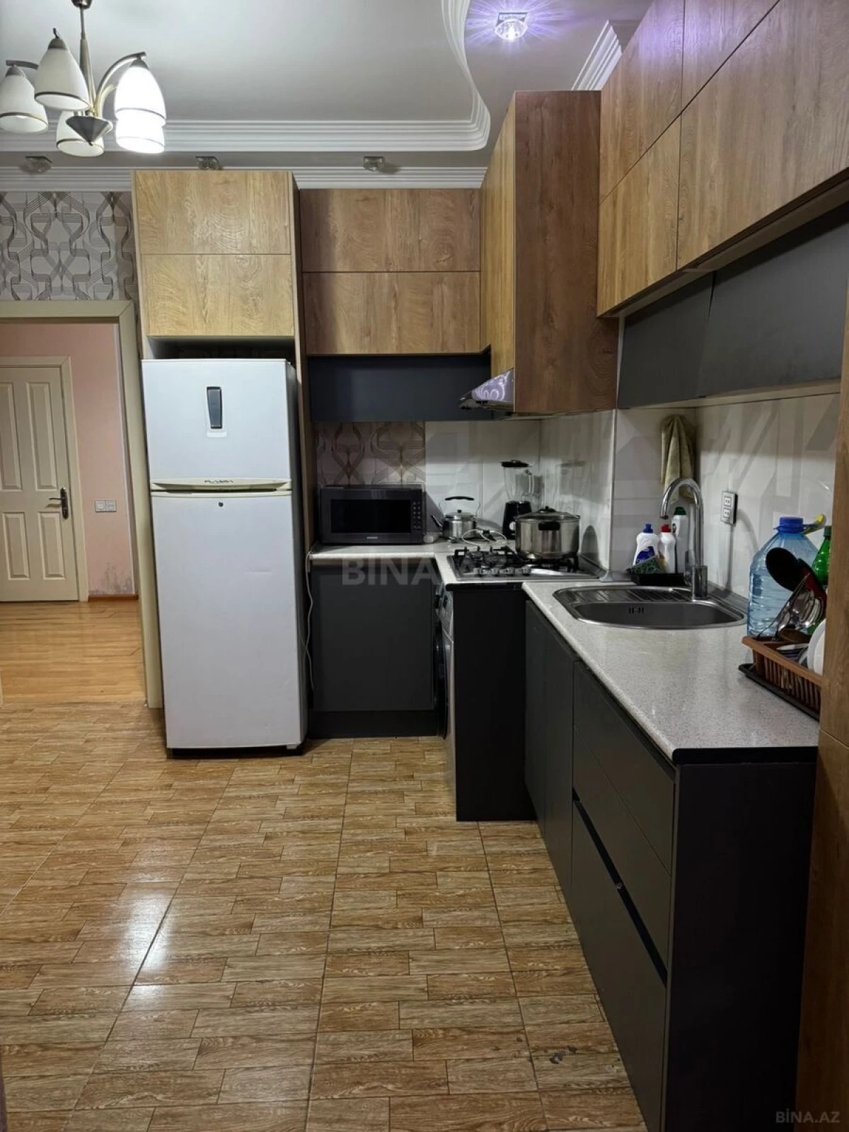 Kirayə verilir 3 otaqlı mənzil 100 m²