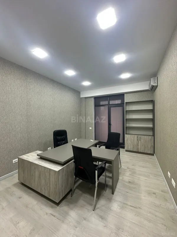 Kirayə verilir 4 otaqlı ofis 190 m²