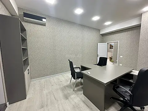 Kirayə verilir 4 otaqlı ofis 190 m²