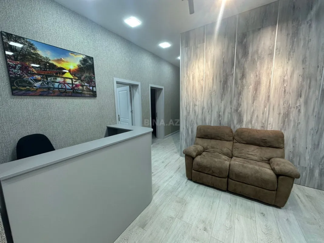 Kirayə verilir 4 otaqlı ofis 190 m²