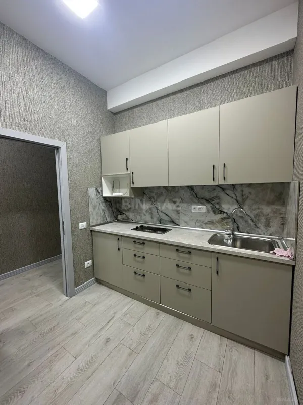 Kirayə verilir 4 otaqlı ofis 190 m²