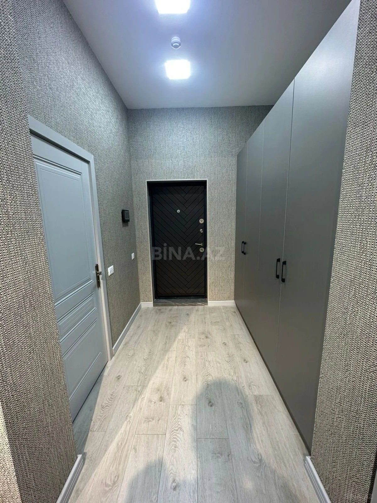 Kirayə verilir 4 otaqlı ofis 190 m²