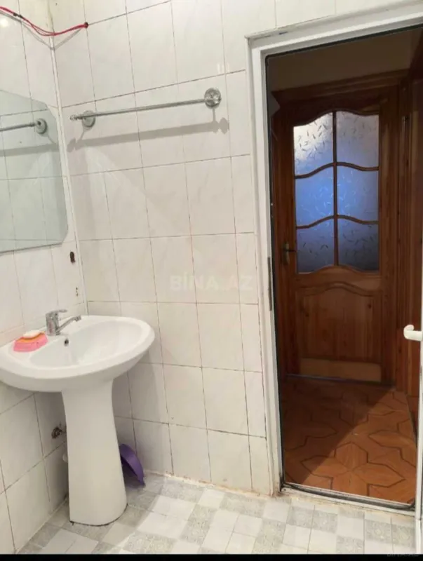 Kirayə verilir 2 otaqlı mənzil 55 m²