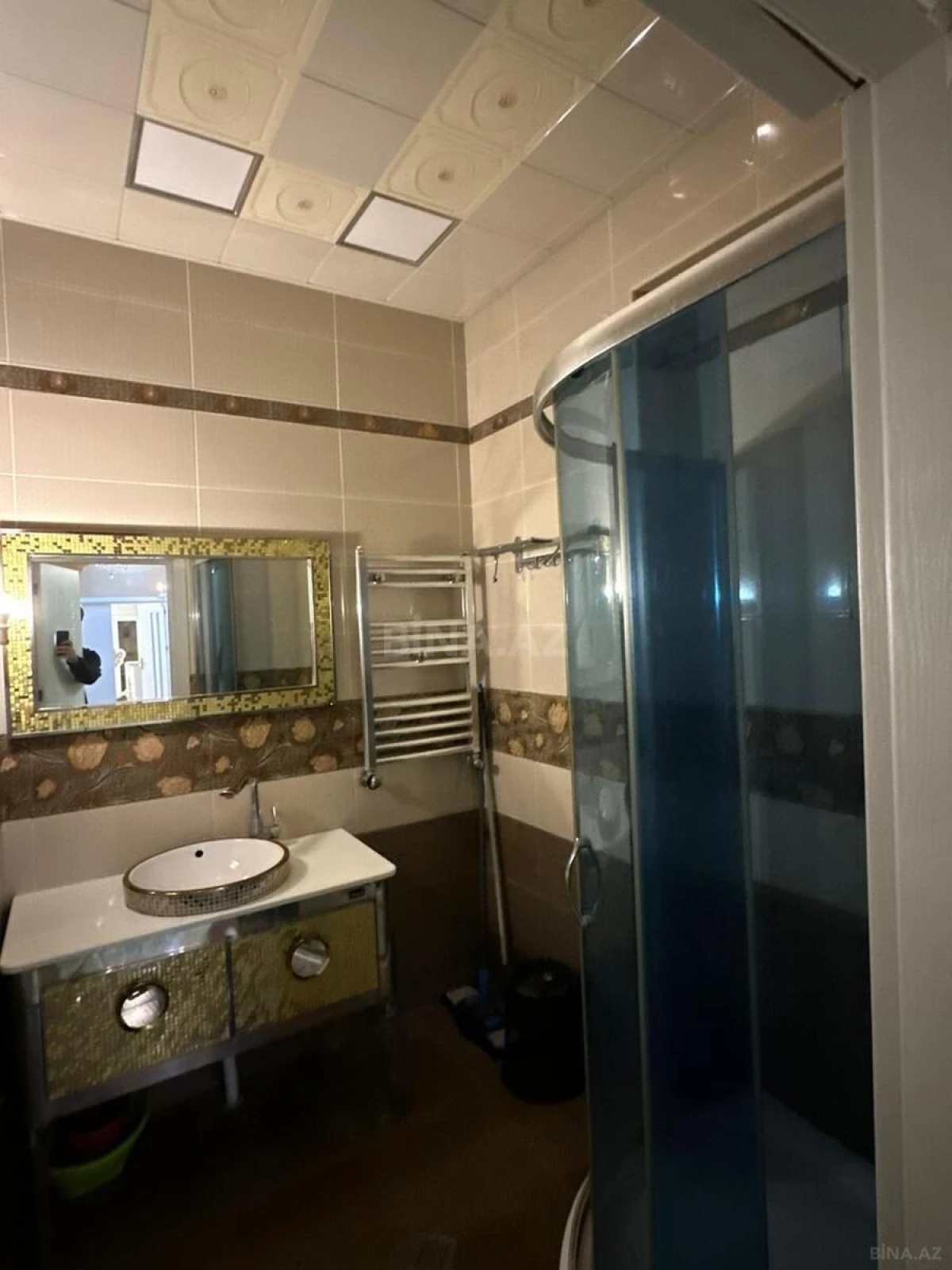 Kirayə verilir 3 otaqlı mənzil 98 m²