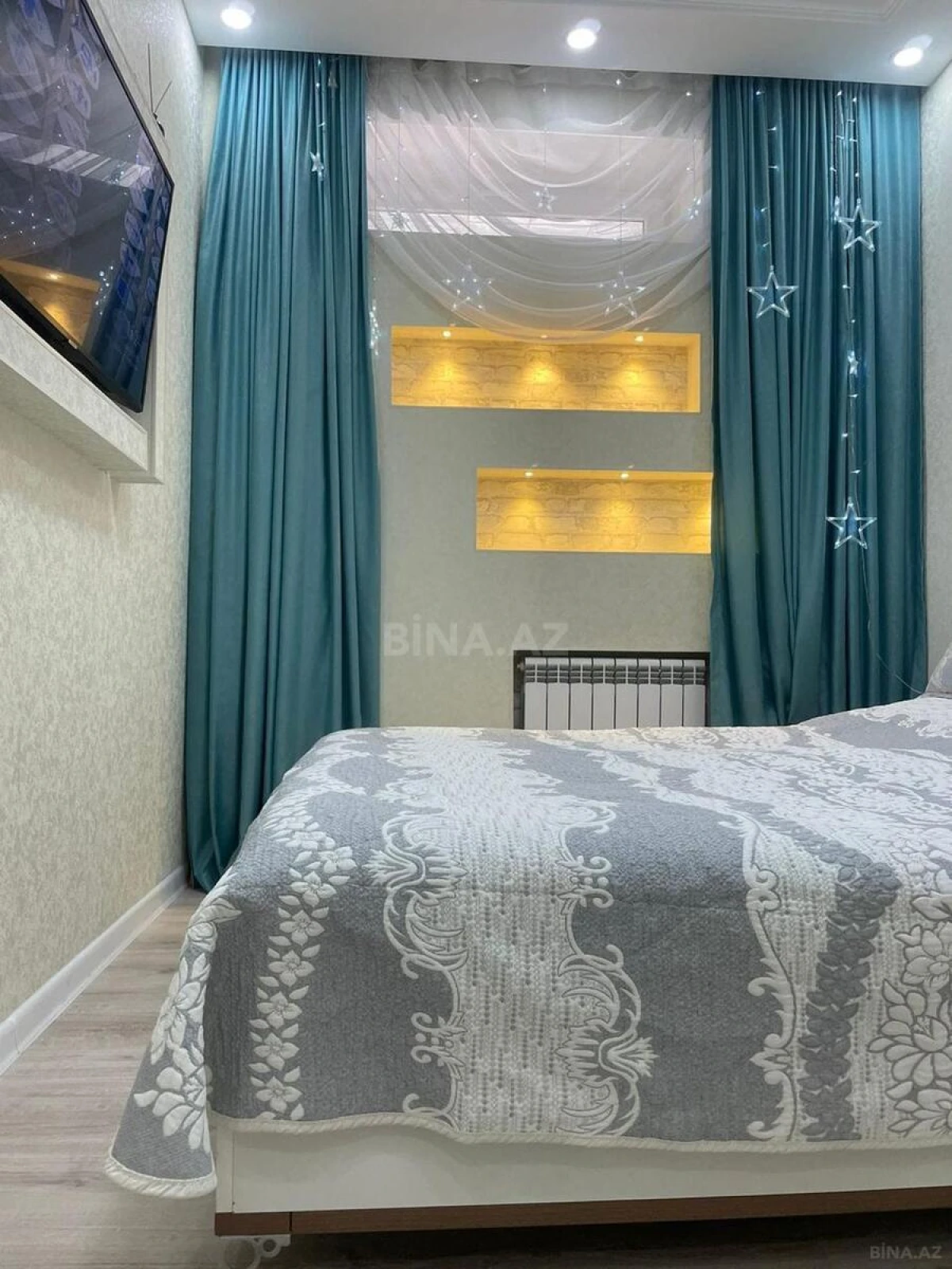 Kirayə verilir 2 otaqlı mənzil 60 m²