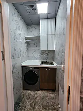 Satılır 3 otaqlı mənzil 94 m²