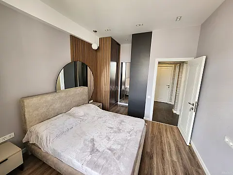 Satılır 3 otaqlı mənzil 94 m²