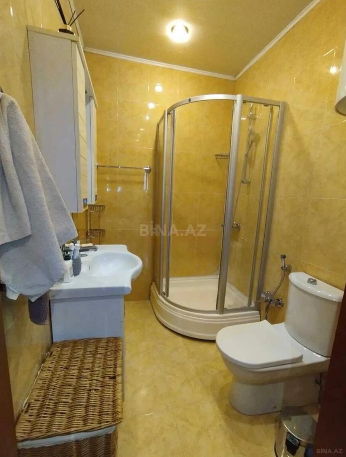 Satılır 2 otaqlı mənzil 90 m²