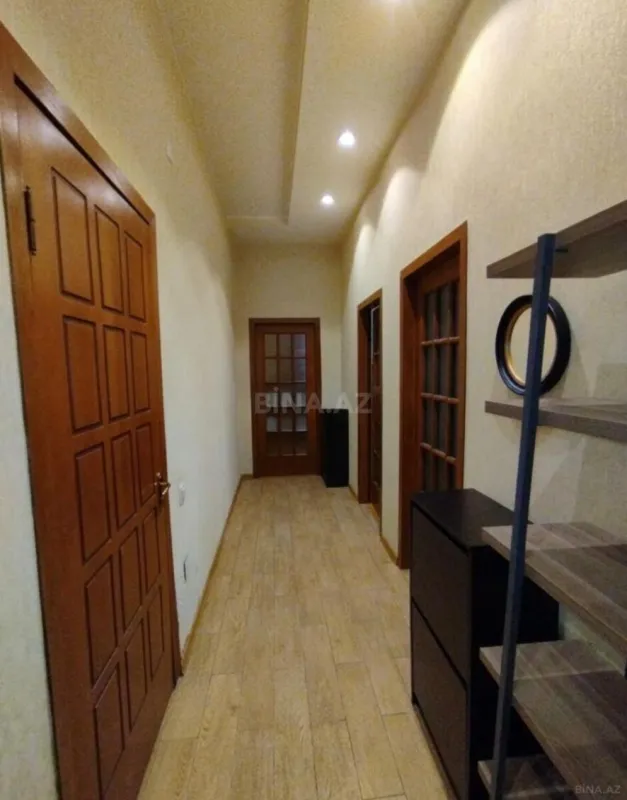 Satılır 2 otaqlı mənzil 90 m²