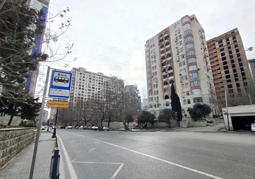 Satılır 2 otaqlı mənzil 90 m² — Bakı, Xətai m/s yanı 2 otaq 90.00 m²