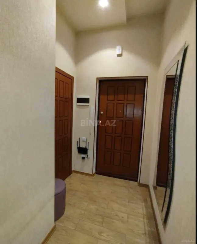 Satılır 2 otaqlı mənzil 90 m²