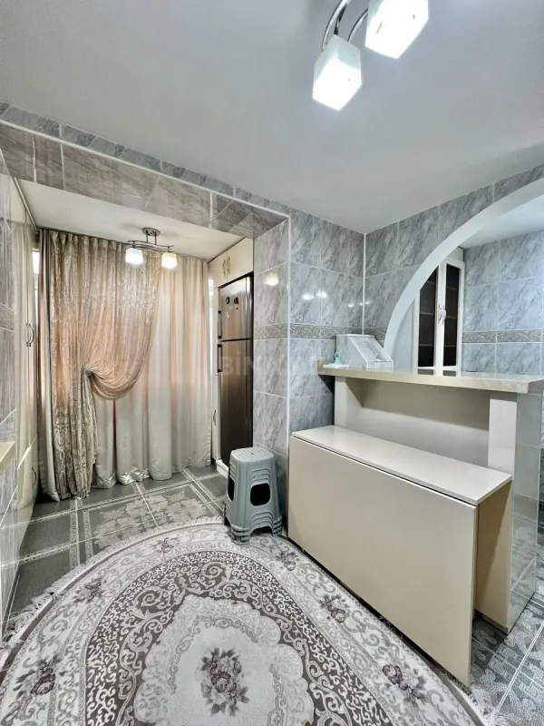 Satılır 3 otaqlı mənzil 120 m²