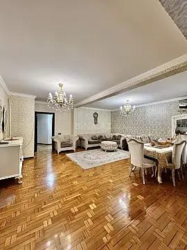 Satılır 3 otaqlı mənzil 120 m²