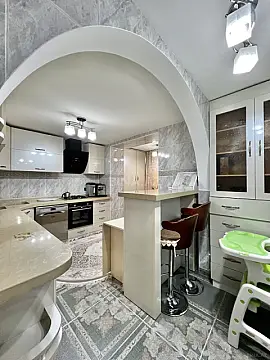 Satılır 3 otaqlı mənzil 120 m²