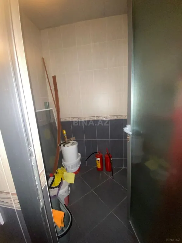 Kirayə verilir 4 otaqlı ofis 250 m²