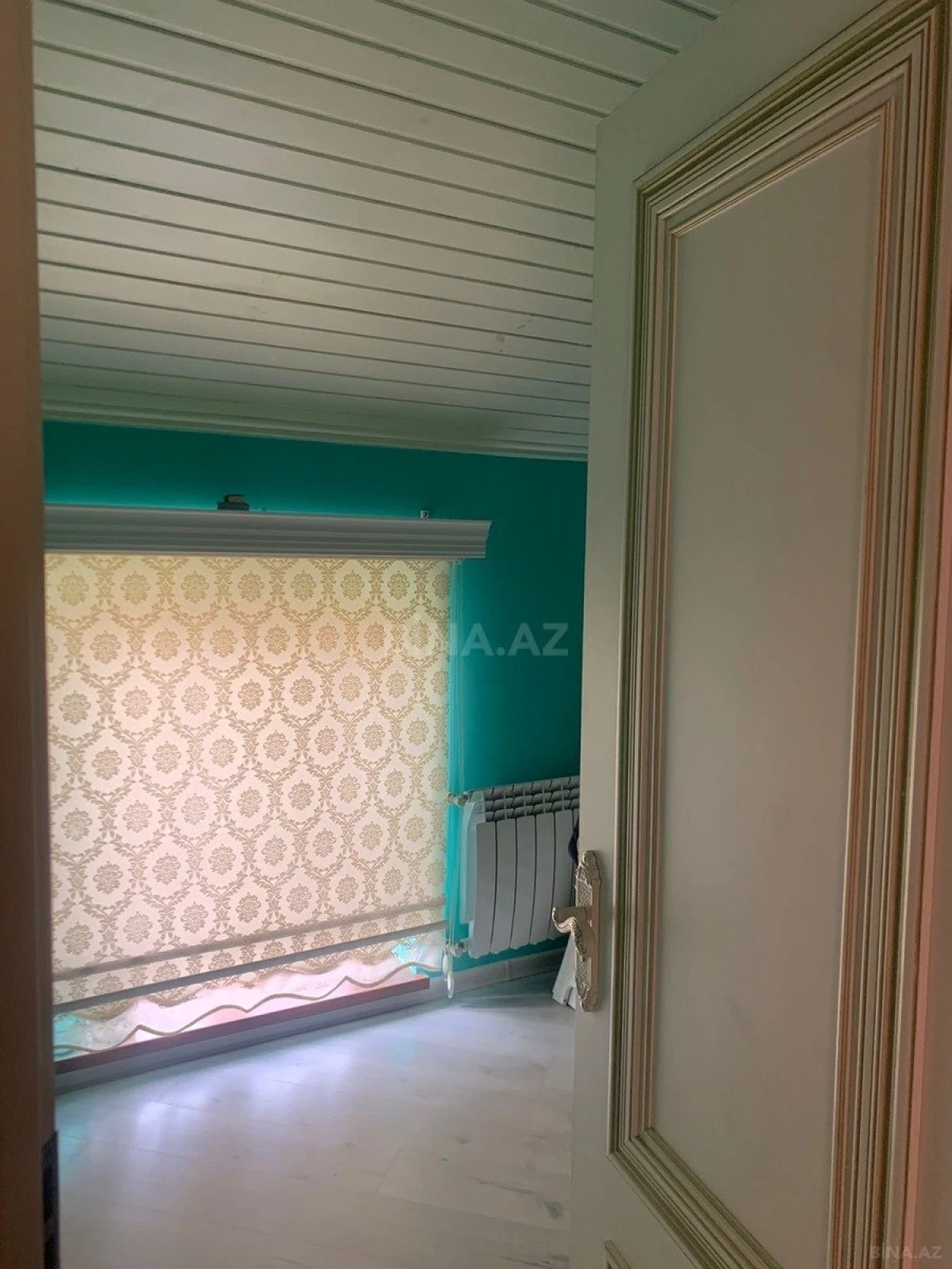 Satılır 6 otaqlı həyət evi 228 m²