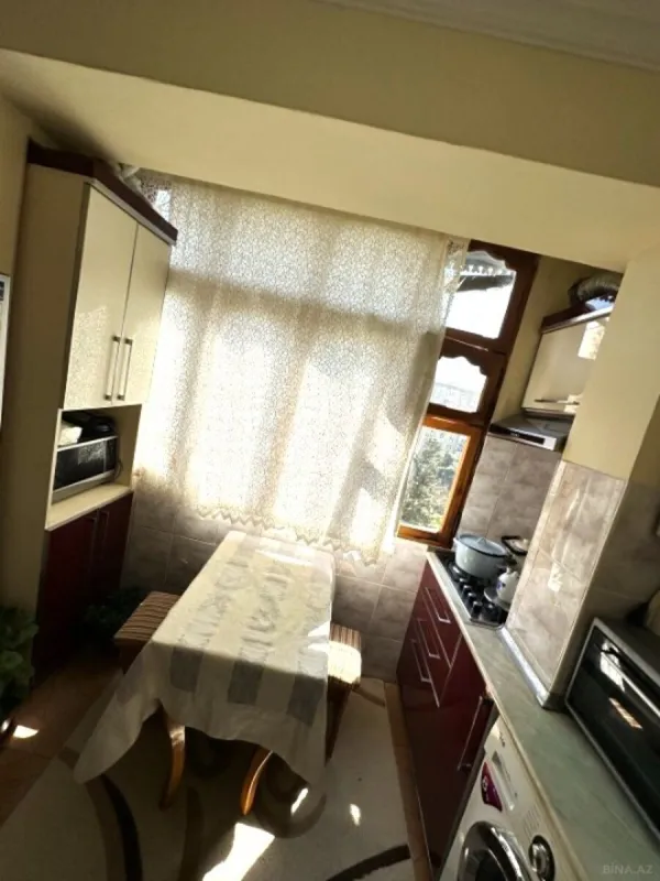Satılır 3 otaqlı mənzil 65 m²