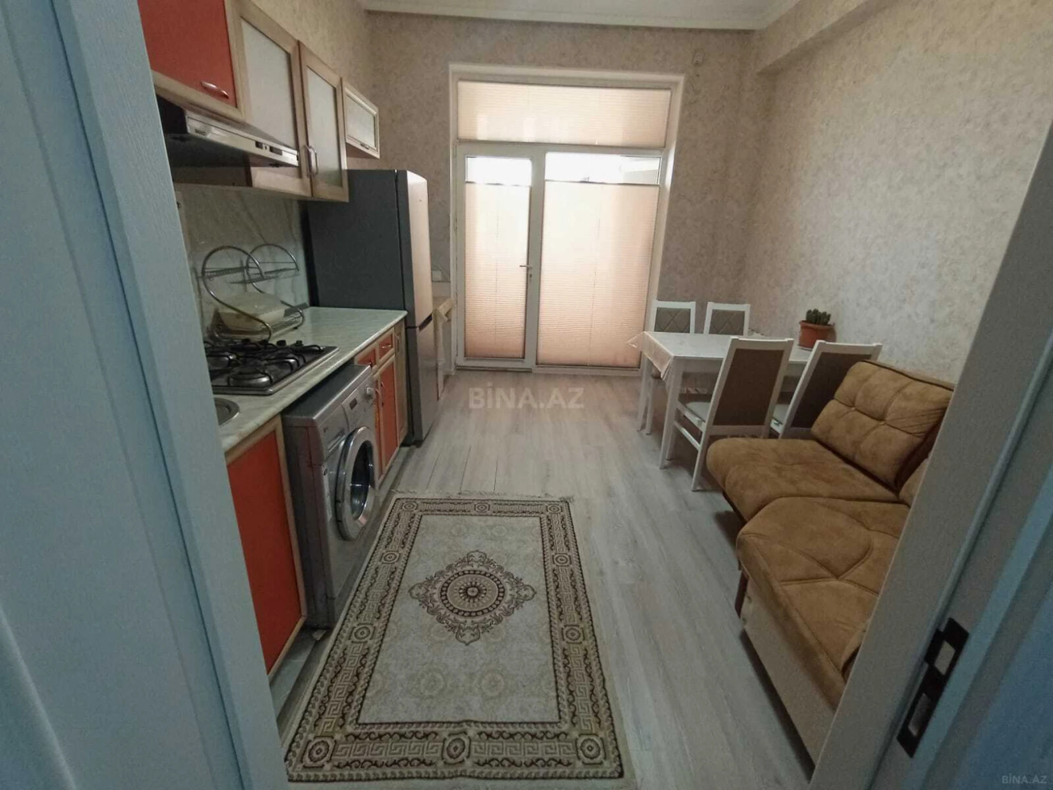 Kirayə verilir 2 otaqlı mənzil 70 m²