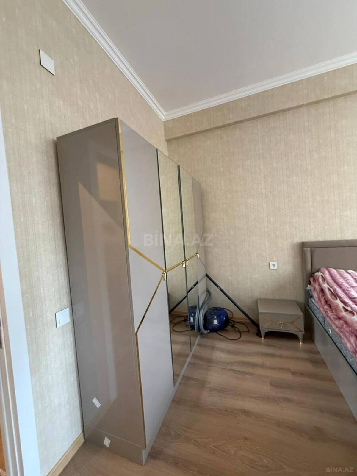 Kirayə verilir 3 otaqlı mənzil 80 m²