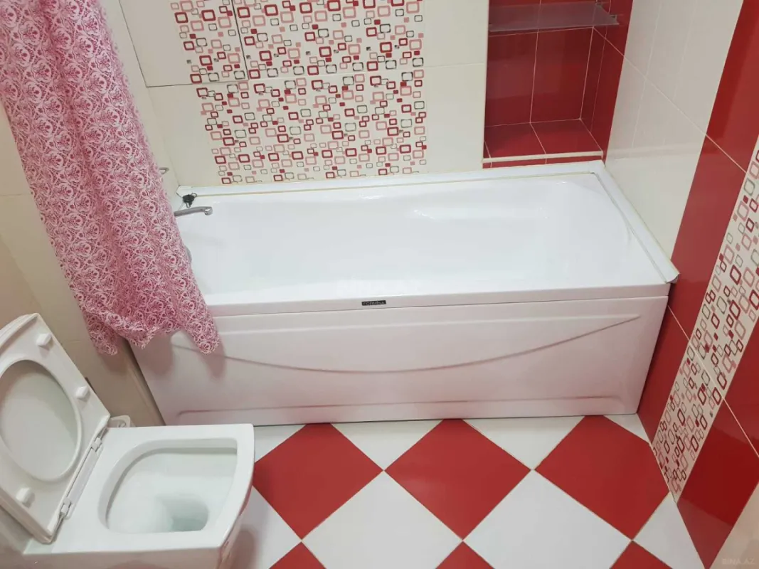 Kirayə verilir 2 otaqlı mənzil 60 m²