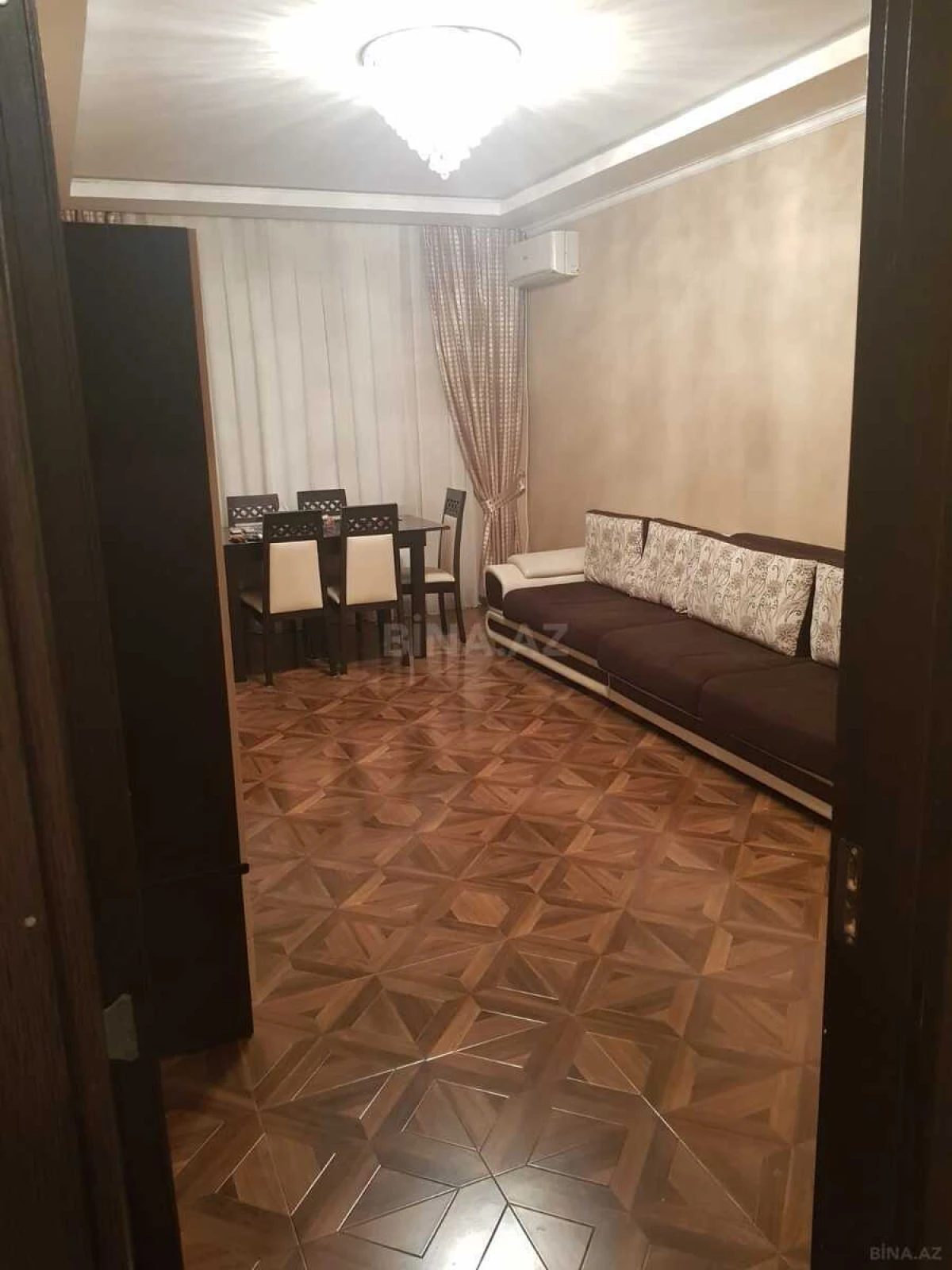 Kirayə verilir 2 otaqlı mənzil 60 m²