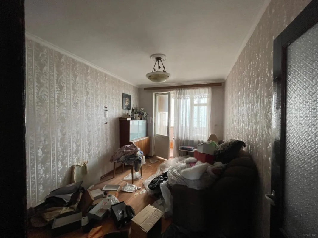 Satılır 3 otaqlı mənzil 115 m²