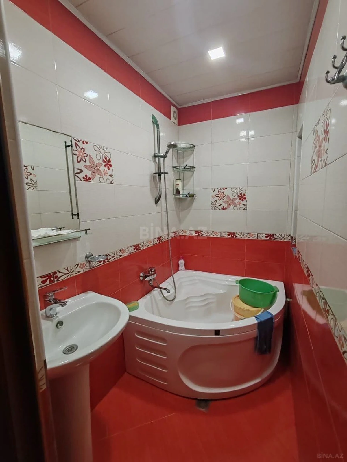 Satılır 3 otaqlı mənzil 80 m²