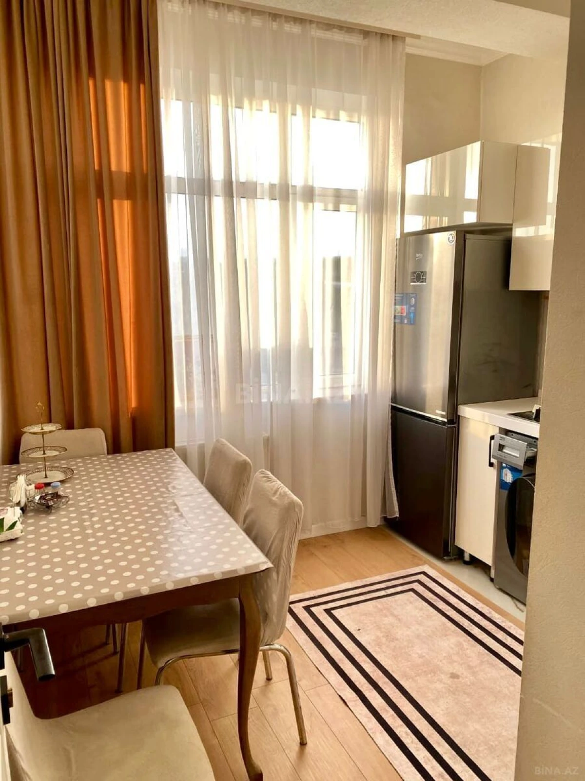 Satılır 1 otaqlı mənzil 42 m²