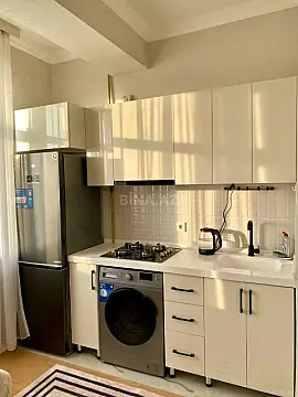 Satılır 1 otaqlı mənzil 42 m²