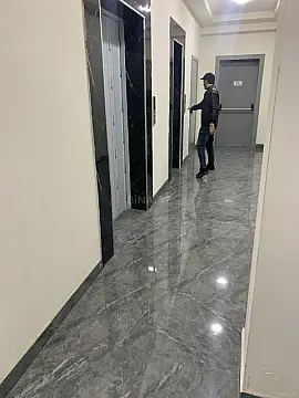 Kirayə verilir 3 otaqlı mənzil 130 m²