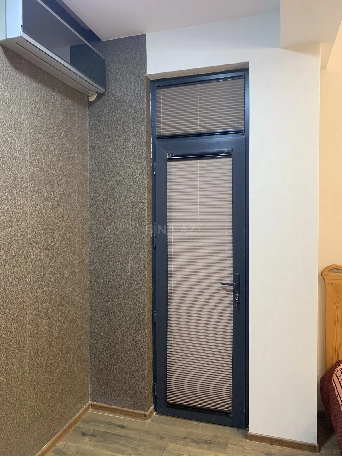 Kirayə verilir 3 otaqlı mənzil 130 m²