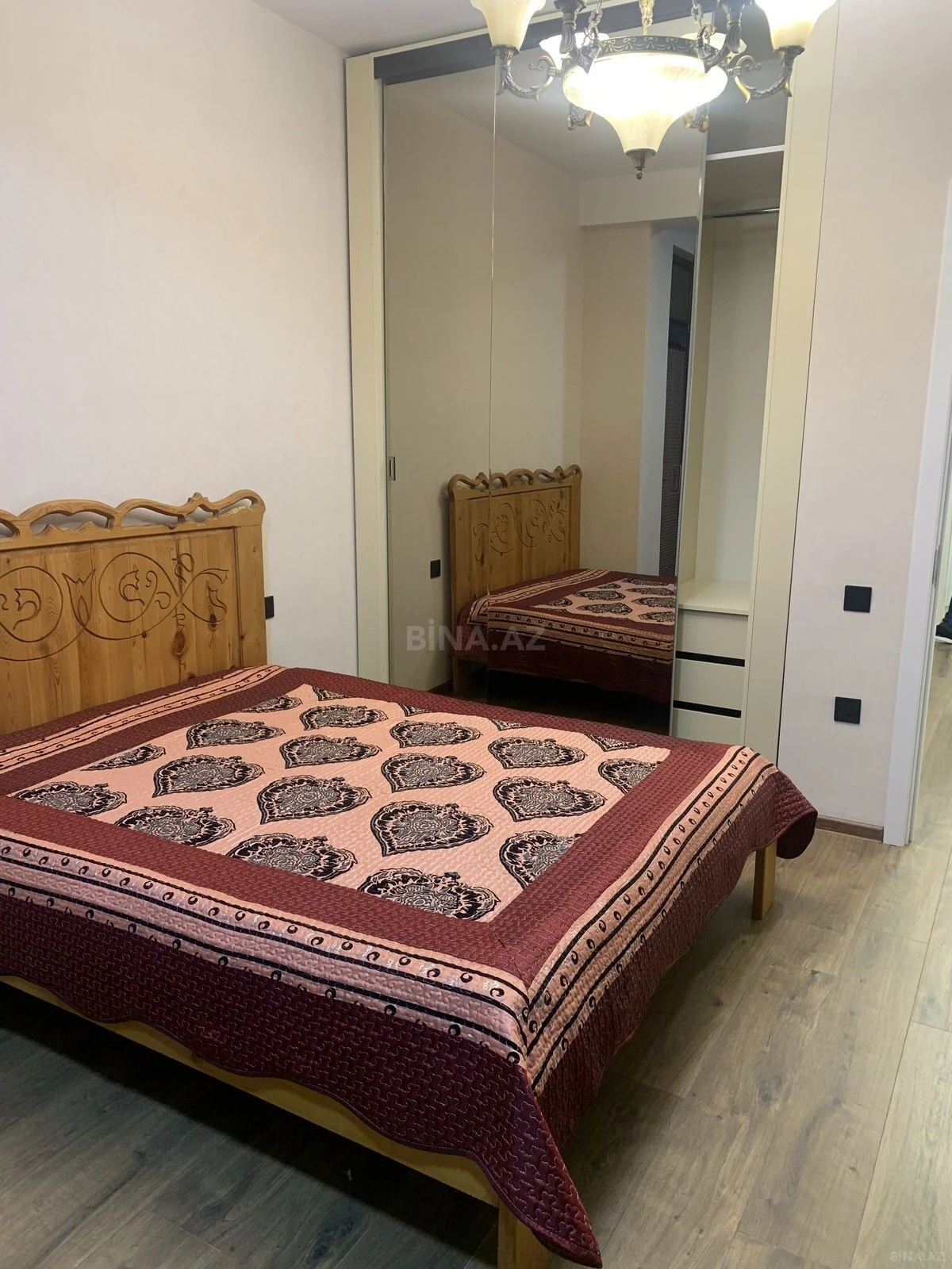 Kirayə verilir 3 otaqlı mənzil 130 m²