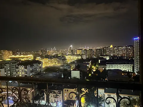 Kirayə verilir 3 otaqlı mənzil 100 m² — Bakı, Nərimanov 3 otaq 100.00 m²