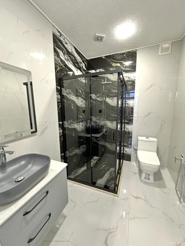 Satılır 4 otaqlı həyət evi 270 m²