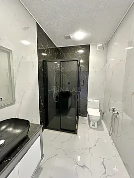 Satılır 4 otaqlı həyət evi 270 m²