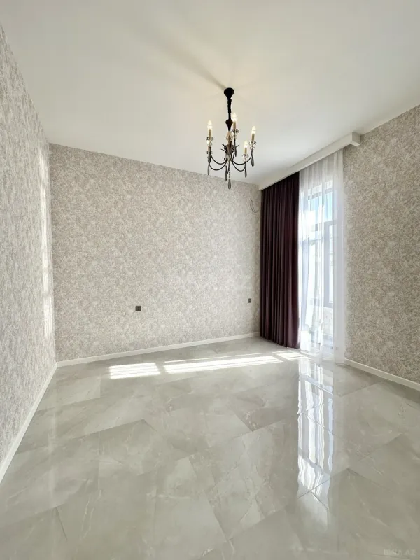 Satılır 4 otaqlı həyət evi 270 m²