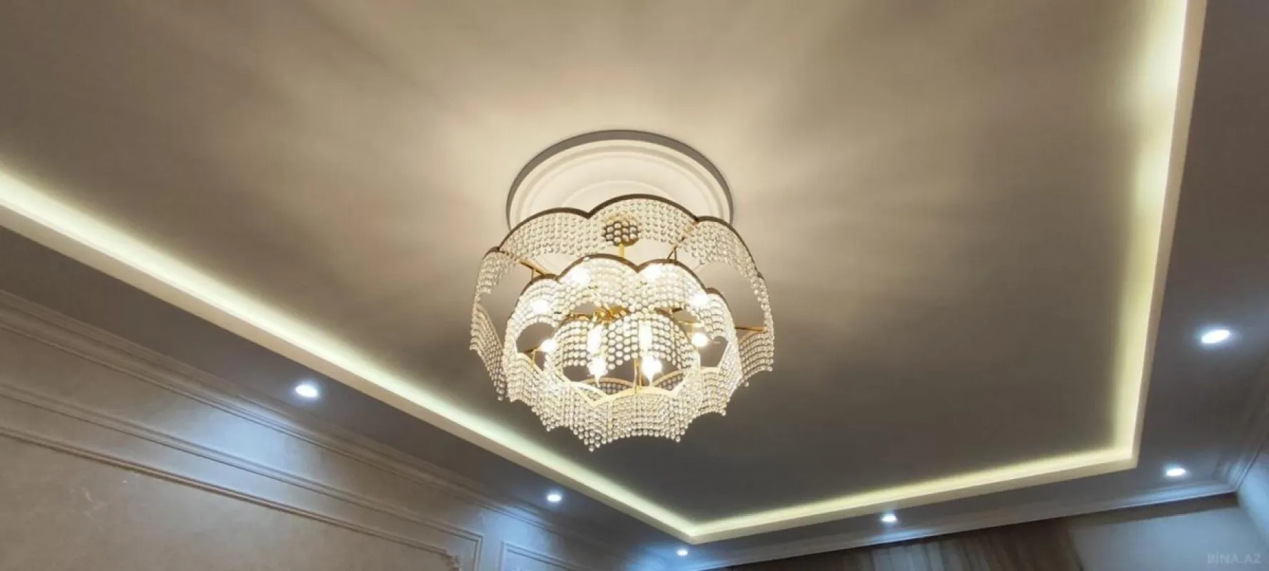 Satılır 3 otaqlı həyət evi 135 m²