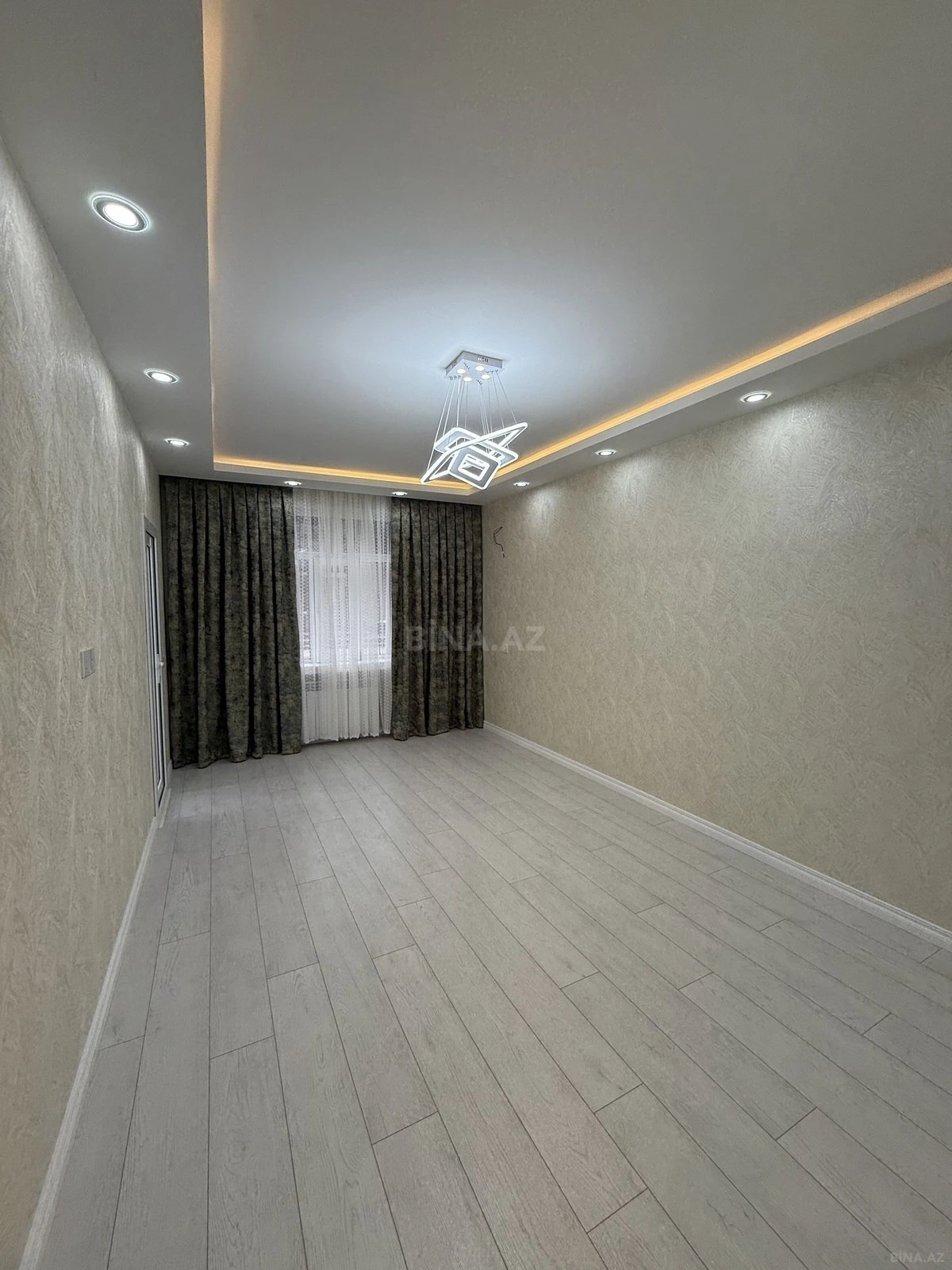 Satılır 3 otaqlı mənzil 65 m²