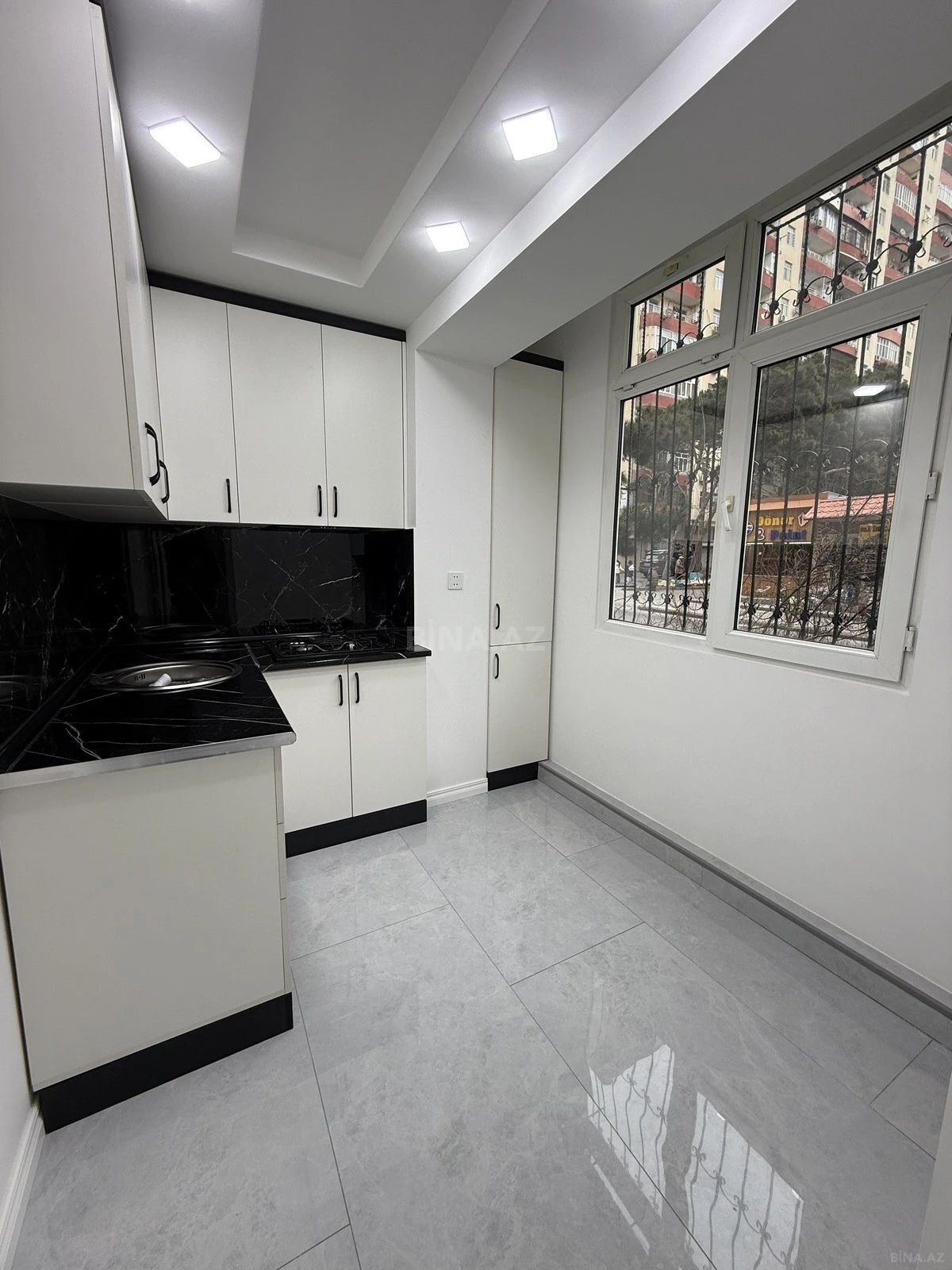 Satılır 3 otaqlı mənzil 65 m²