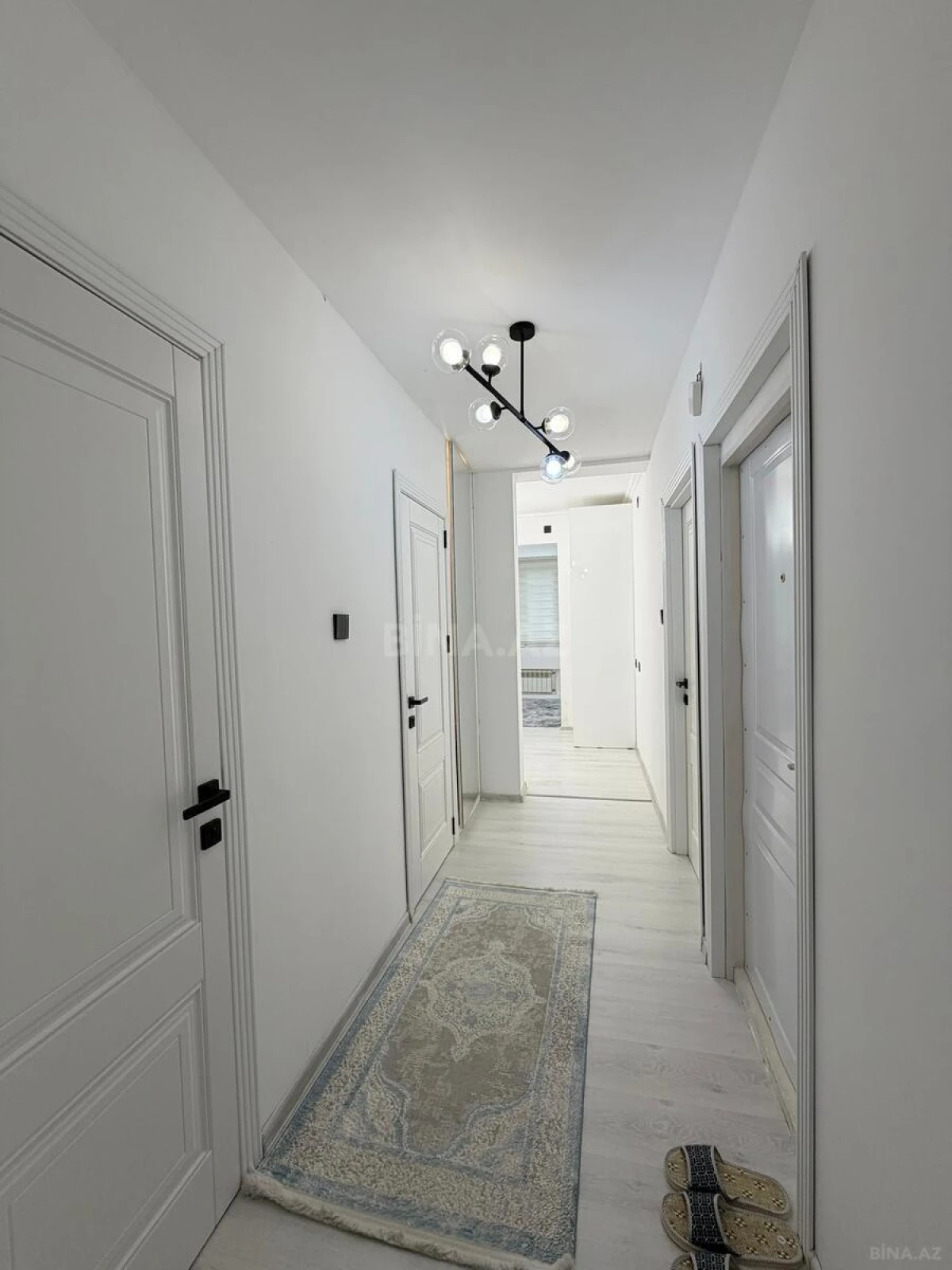 Satılır 2 otaqlı mənzil 65 m²