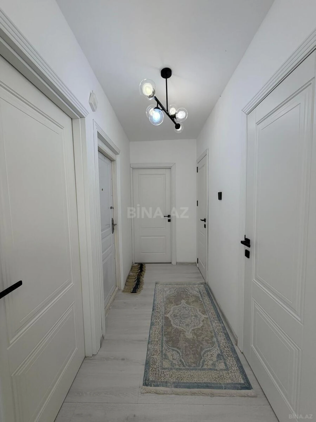 Satılır 2 otaqlı mənzil 65 m²