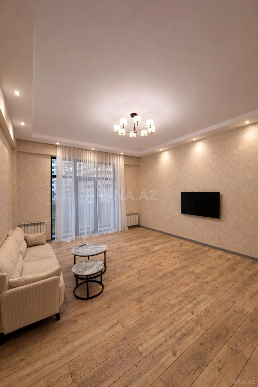 Satılır 2 otaqlı mənzil 90.6 m²