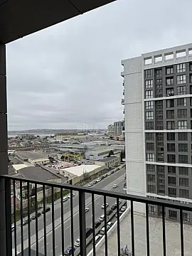 Satılır 4 otaqlı mənzil 173 m²