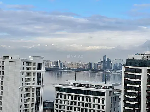 Satılır 3 otaqlı mənzil 115 m²