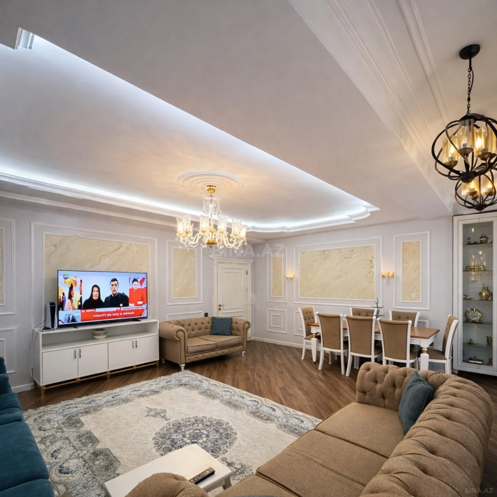 Satılır 4 otaqlı mənzil 180 m²
