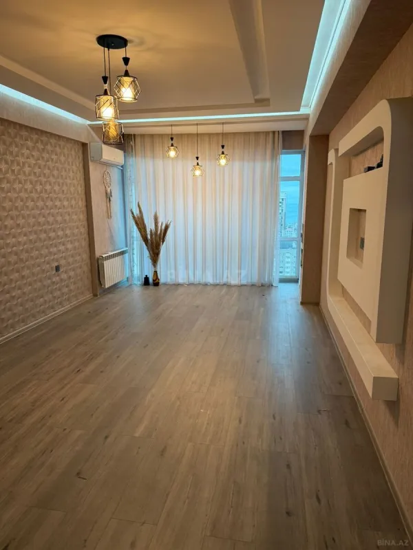 Kirayə verilir 2 otaqlı ofis 92 m²