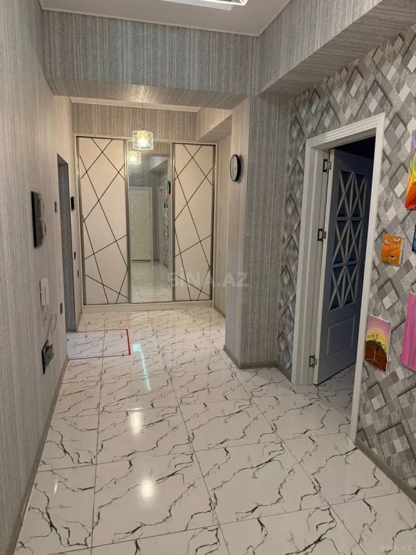 Kirayə verilir 2 otaqlı ofis 92 m²